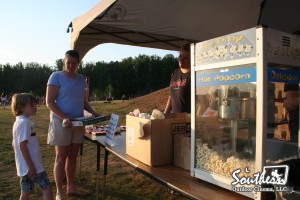 outdoor movie event concessions